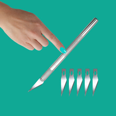 Craft knife with 5 replacement blades
